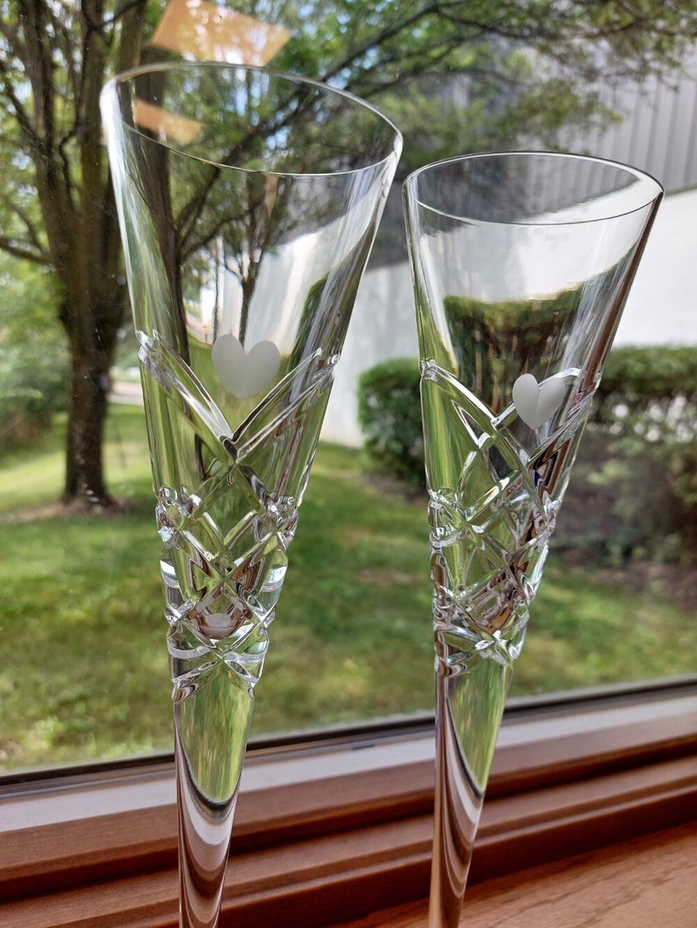 Miller Rogaska Crystal Champagne Flutes Etched Heart Wedding Toasting Glasses 2